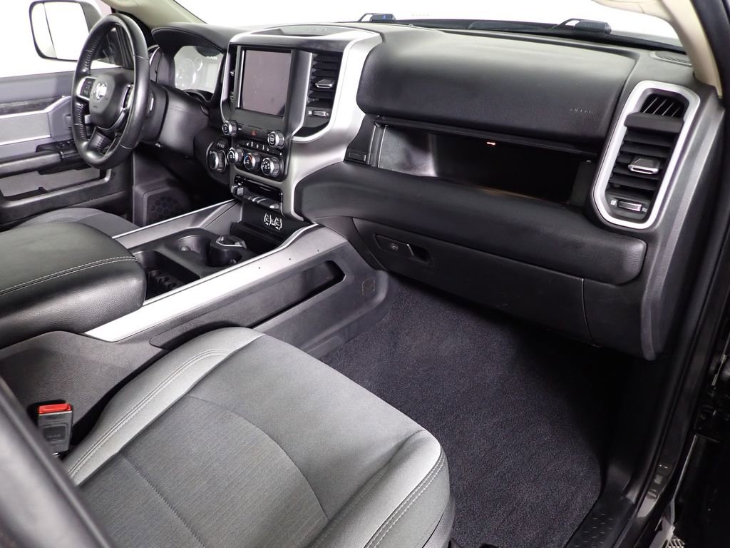 Used 2020 RAM 2500 Big Horn w/ Level 1 Equipment Group AWD/4WD image 33