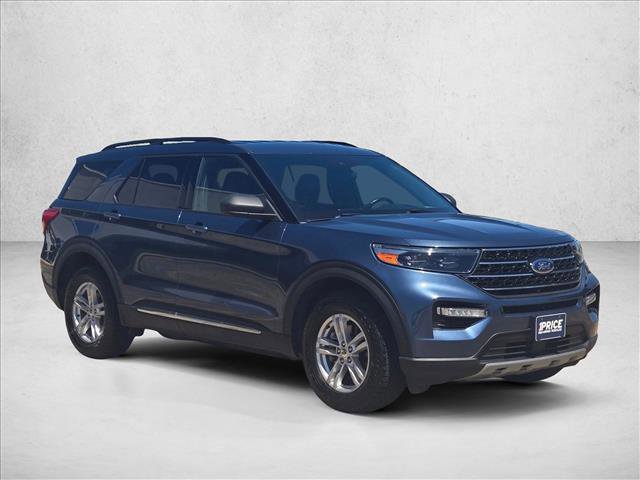 Used 2020 Ford Explorer XLT w/ Equipment Group 202A image 3