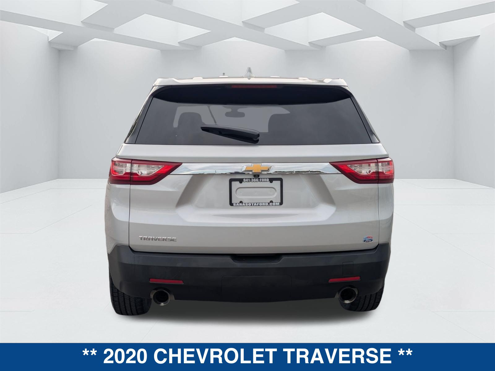 Used 2020 Chevrolet Traverse LS w/ LPO, Floor Liner Package FWD image 6
