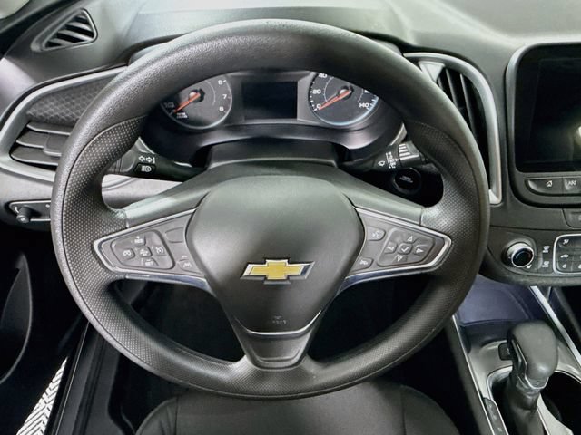 Used 2024 Chevrolet Malibu LT FWD image 15