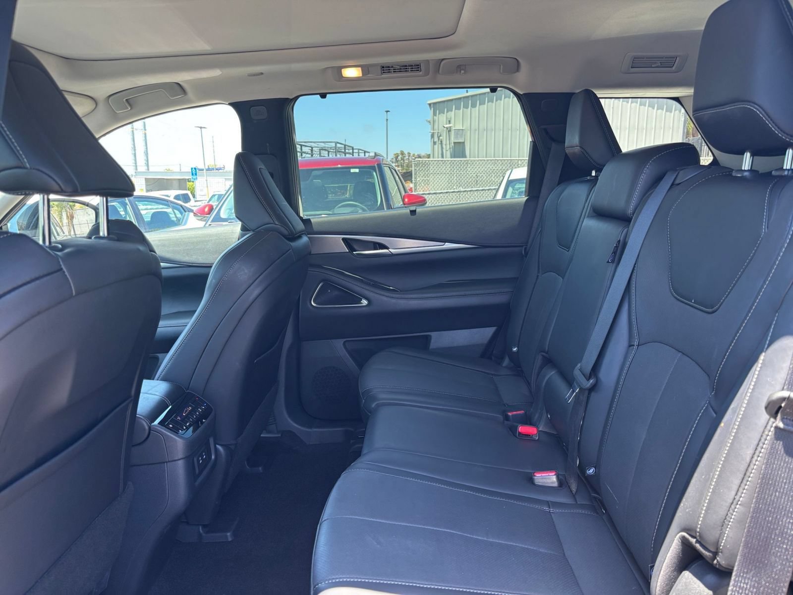 Used 2026 INFINITI QX60 Luxe AWD/4WD image 28