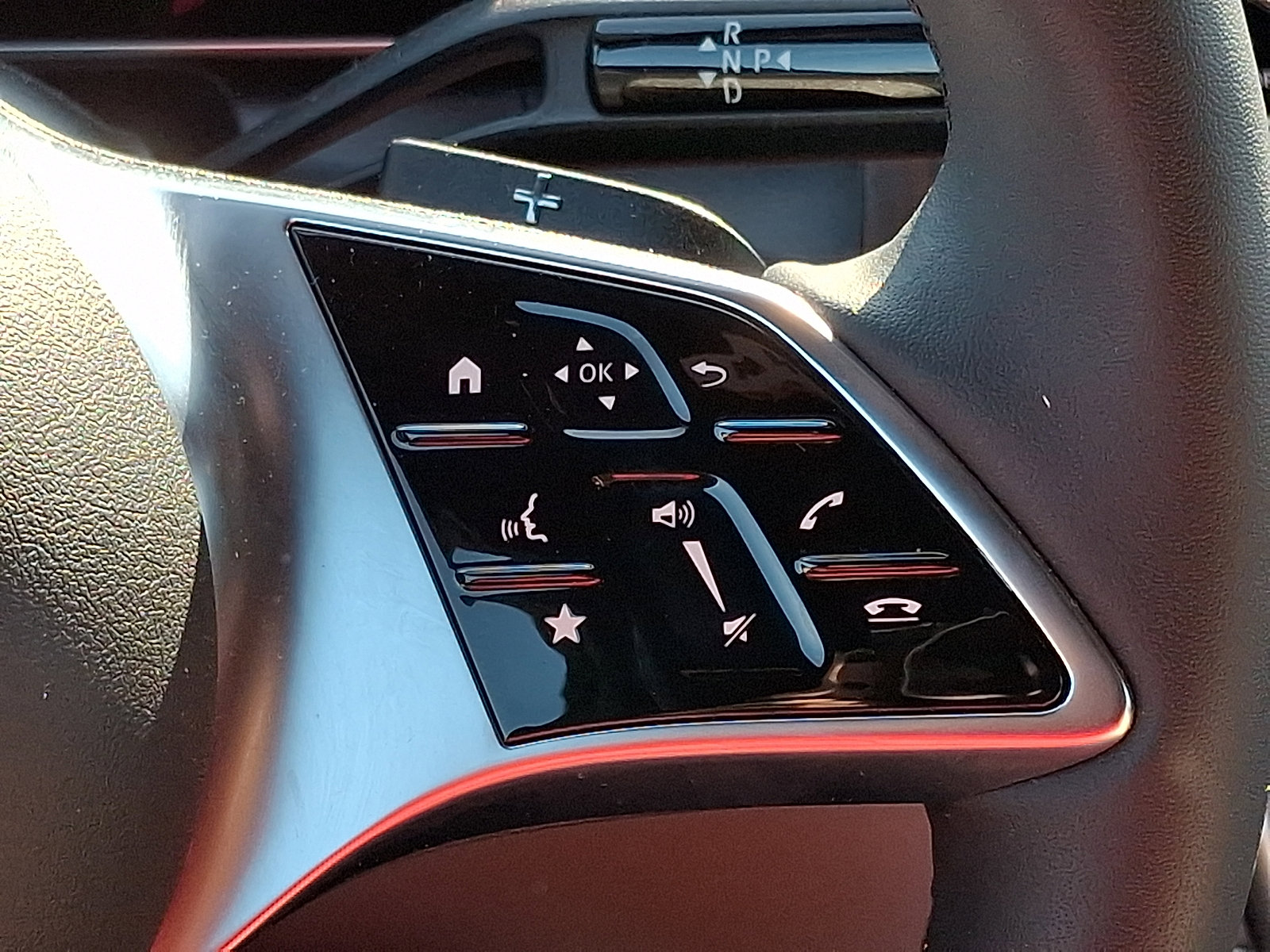 Certified 2026 Mercedes-Benz GLC 300 4MATIC image 23