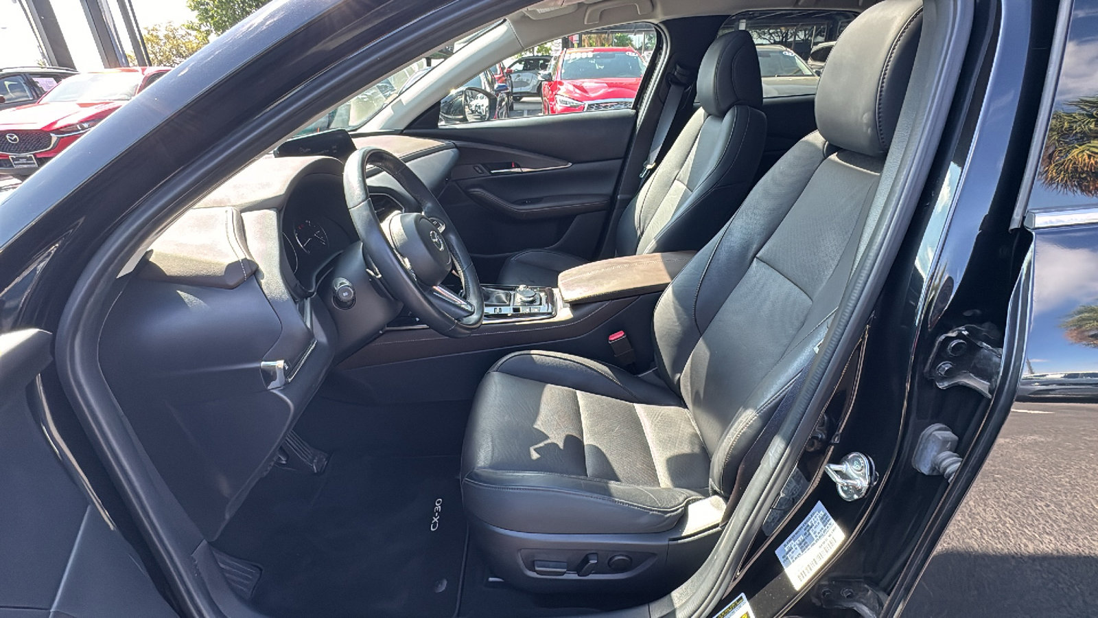 Used 2023 MAZDA CX-30 AWD 2.5 S w/ Premium Package image 14