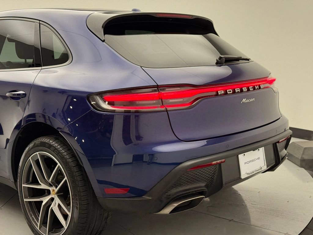 Used 2025 Porsche Macan image 46
