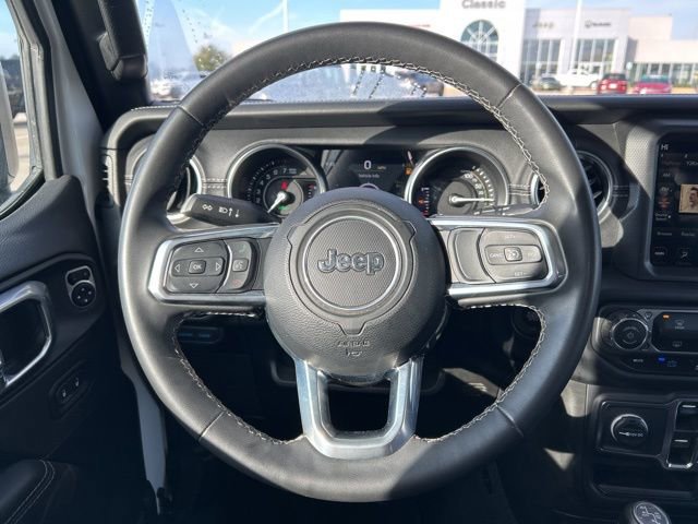 Used 2023 Jeep Wrangler Unlimited Sahara image 20