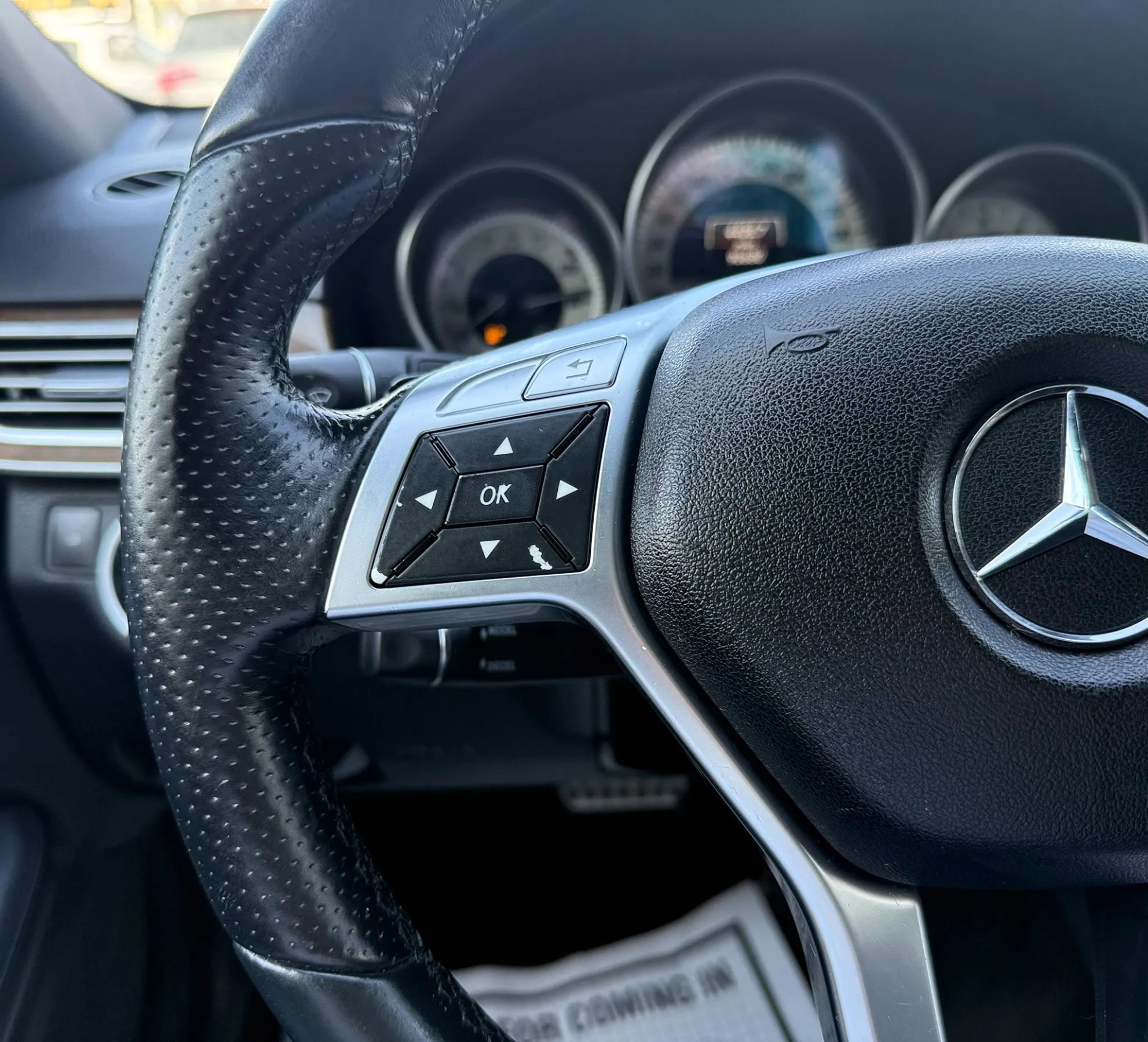 Used 2014 Mercedes-Benz E 350 4MATIC Sedan image 14