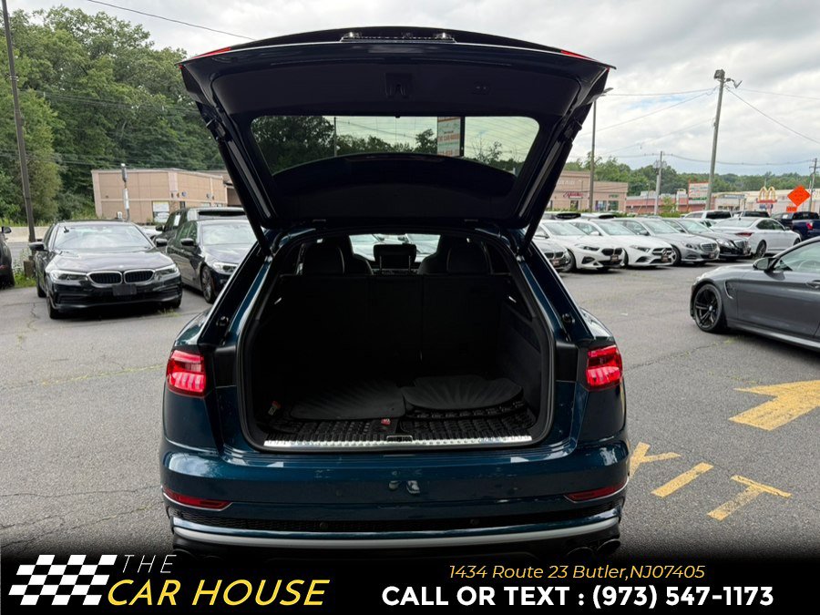 Used 2022 Audi SQ8 Prestige AWD/4WD image 23