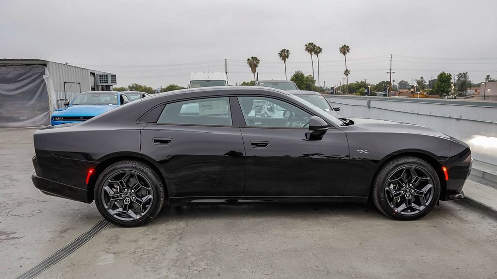New 2026 Dodge Charger R/T w/ Blacktop Package AWD/4WD image 13
