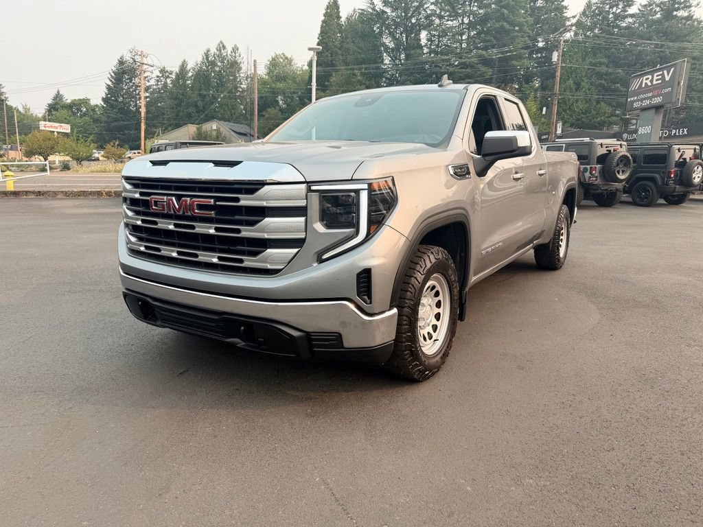 Used 2023 GMC Sierra 1500 SLE w/ Enhanced Capability Package AWD/4WD image 1