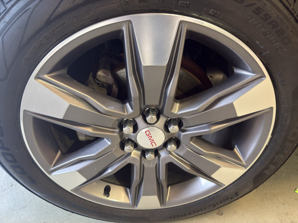 Used 2019 GMC Acadia SLT w/ LPO, Cargo Package AWD/4WD image 36