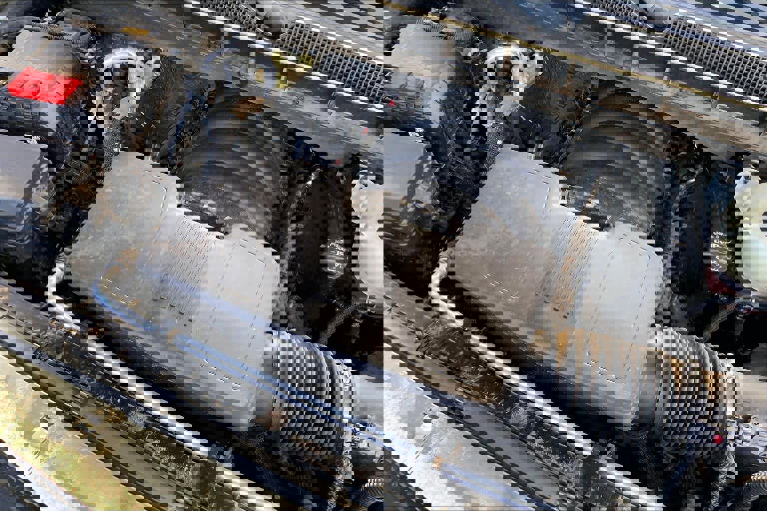 Used 2021 Chevrolet Suburban LT w/ LT Signature Package image 32