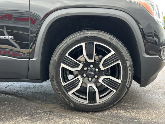 Used 2019 GMC Acadia SLT w/ Black Edition FWD image 12