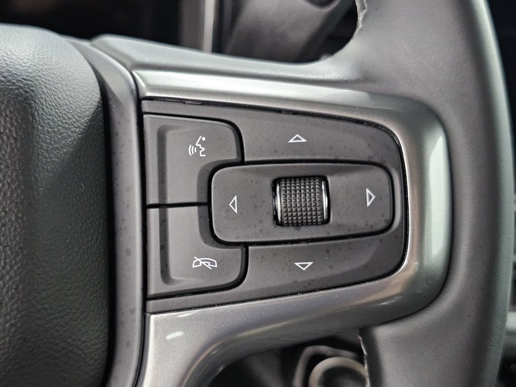 Used 2025 Chevrolet Silverado 3500 LTZ w/ LTZ Convenience Package AWD/4WD image 41