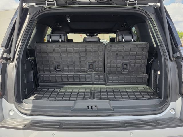 Used 2024 Ford Expedition Platinum image 32