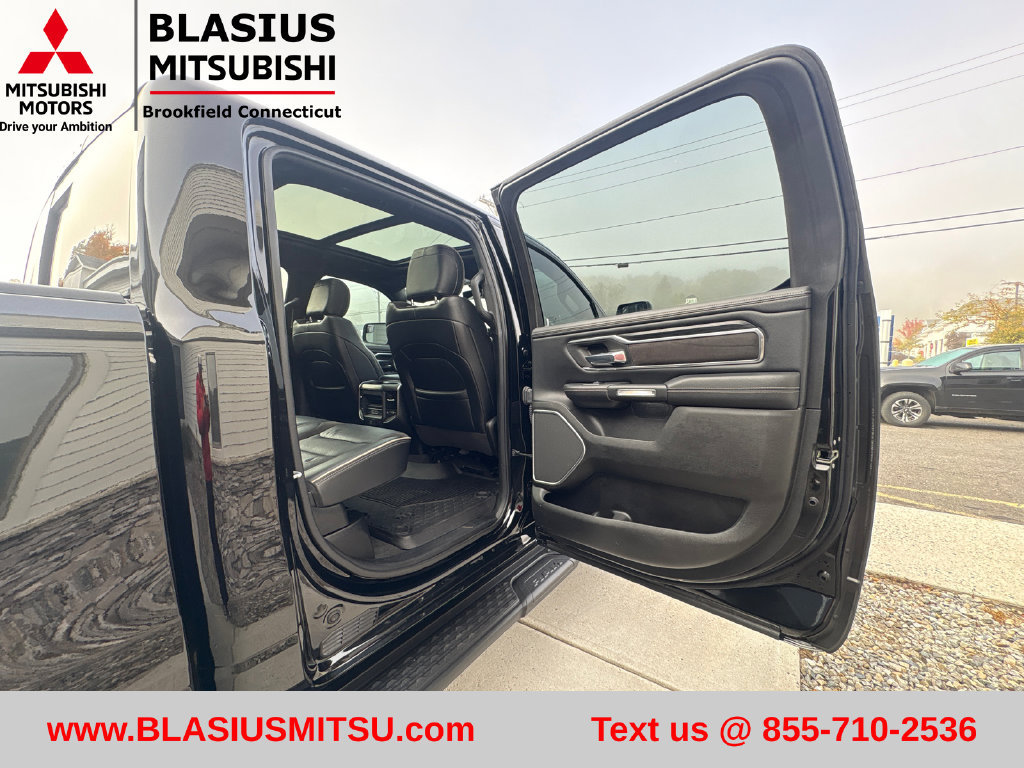 Used 2023 RAM 1500 Laramie AWD/4WD image 45