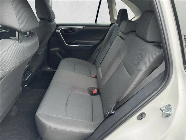 Certified 2025 Toyota RAV4 LE AWD/4WD image 17