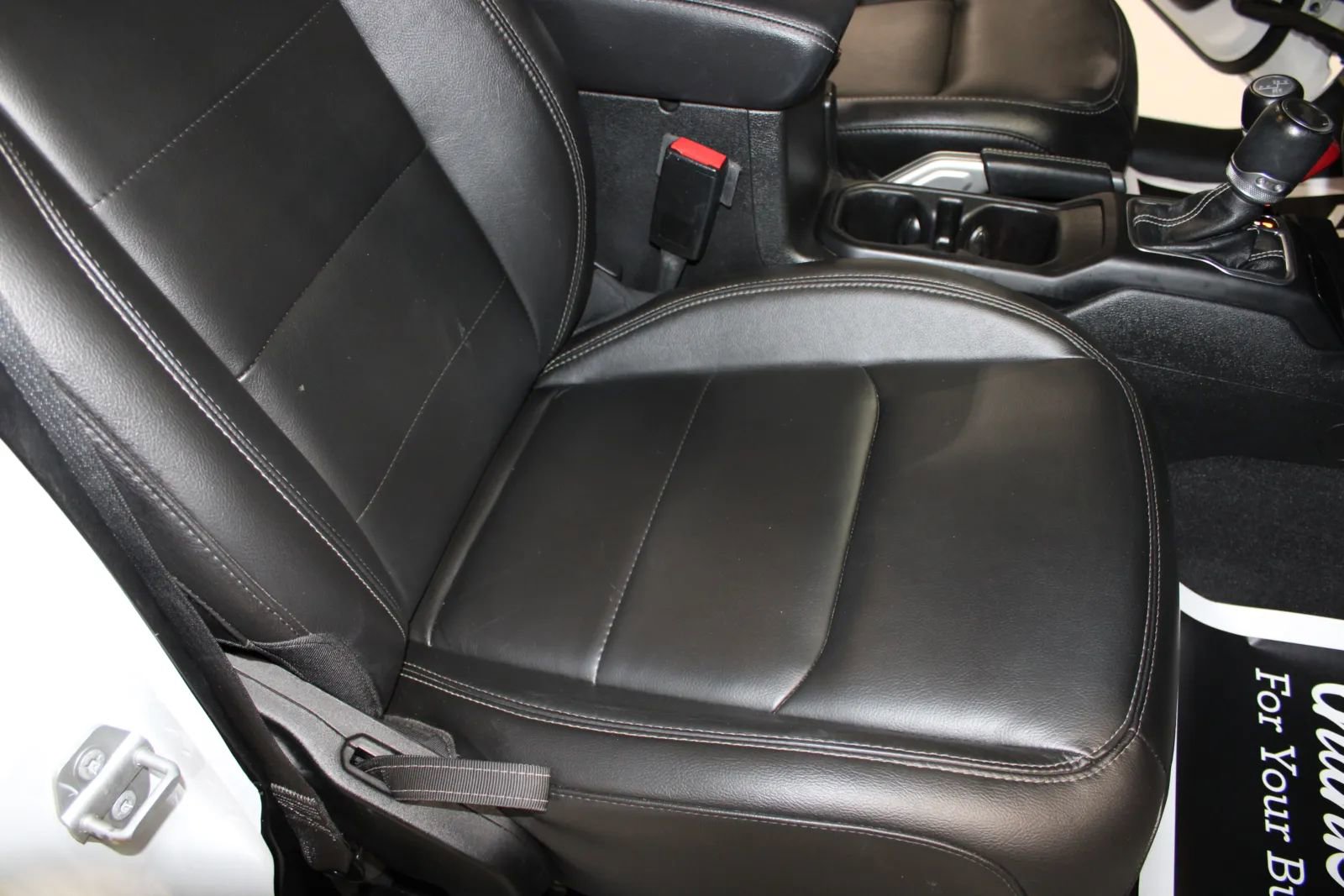 Used 2021 Jeep Wrangler Unlimited Sahara w/ Cold Weather Group image 25