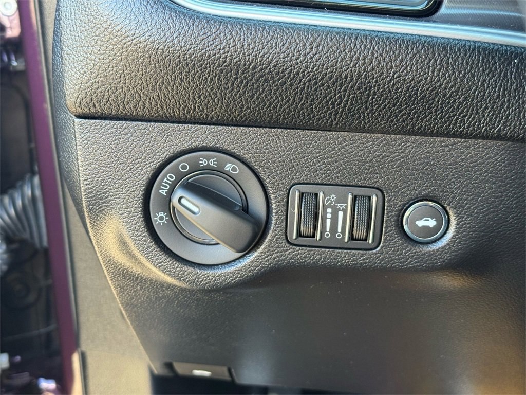 Used 2021 Dodge Challenger R/T Scat Pack image 25