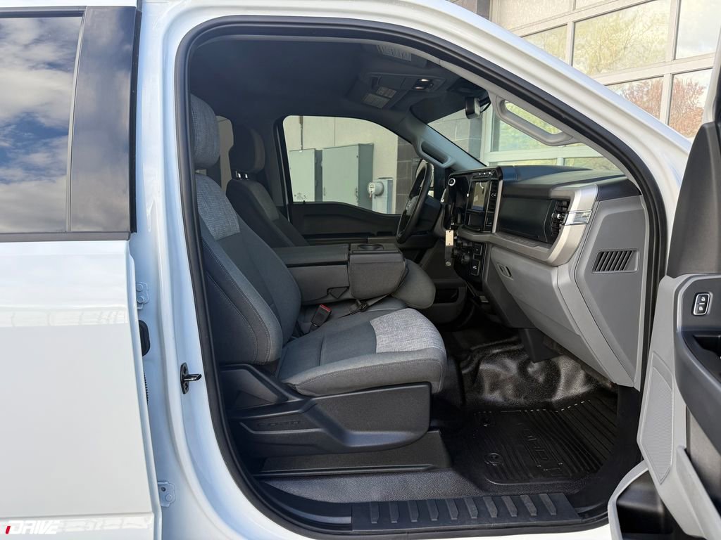 Used 2023 Ford F350 XLT image 20