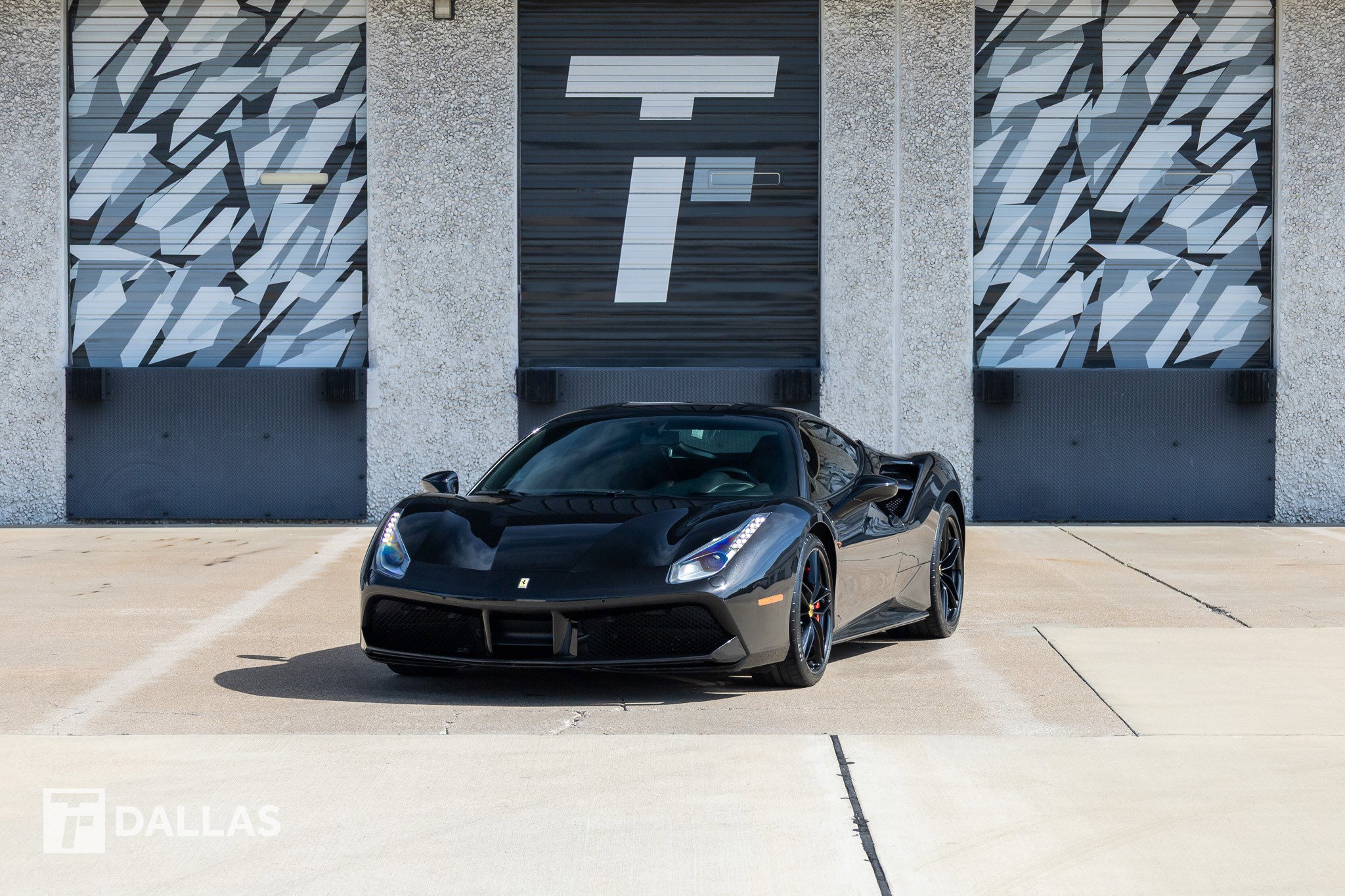 Used 2019 Ferrari 488 GTB RWD image 5