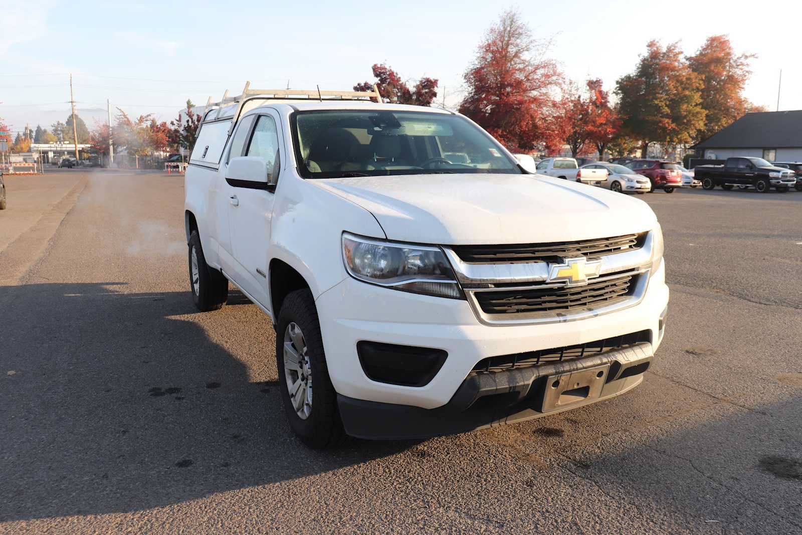 Used 2018 Chevrolet Colorado LT w/ Safety Package RWD image 3