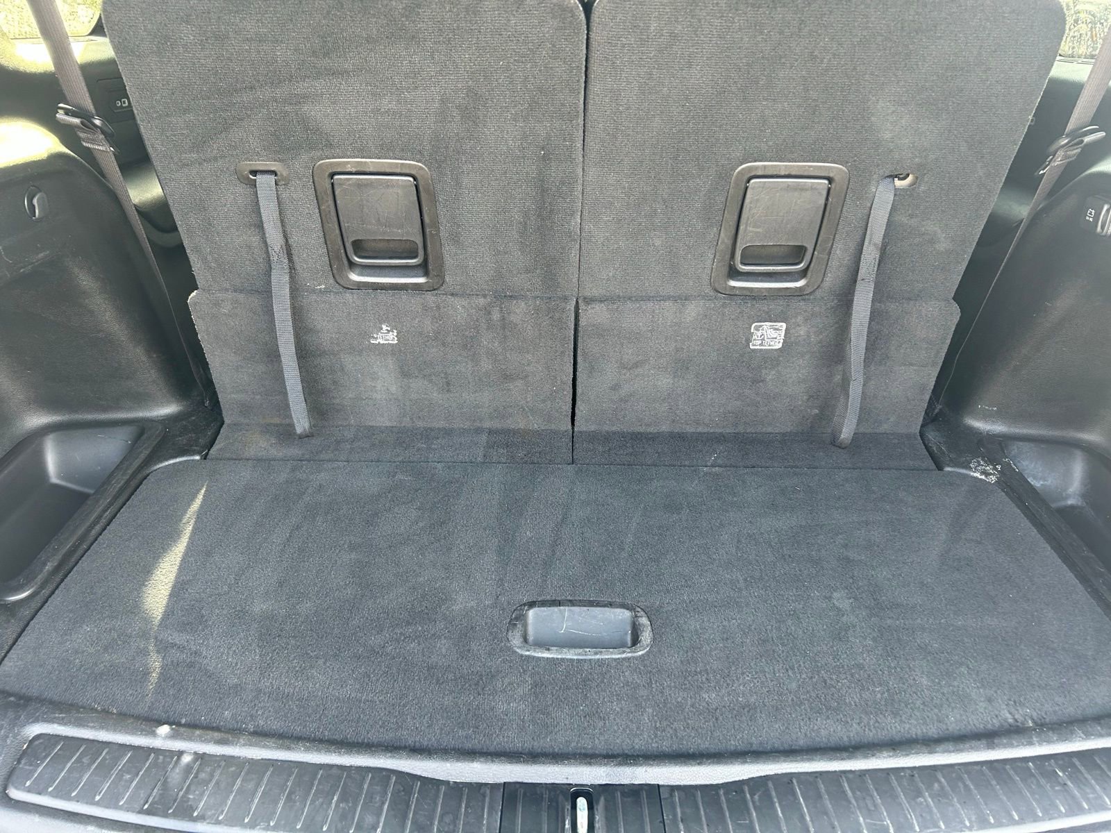 Used 2023 Jeep Grand Cherokee L Laredo image 28