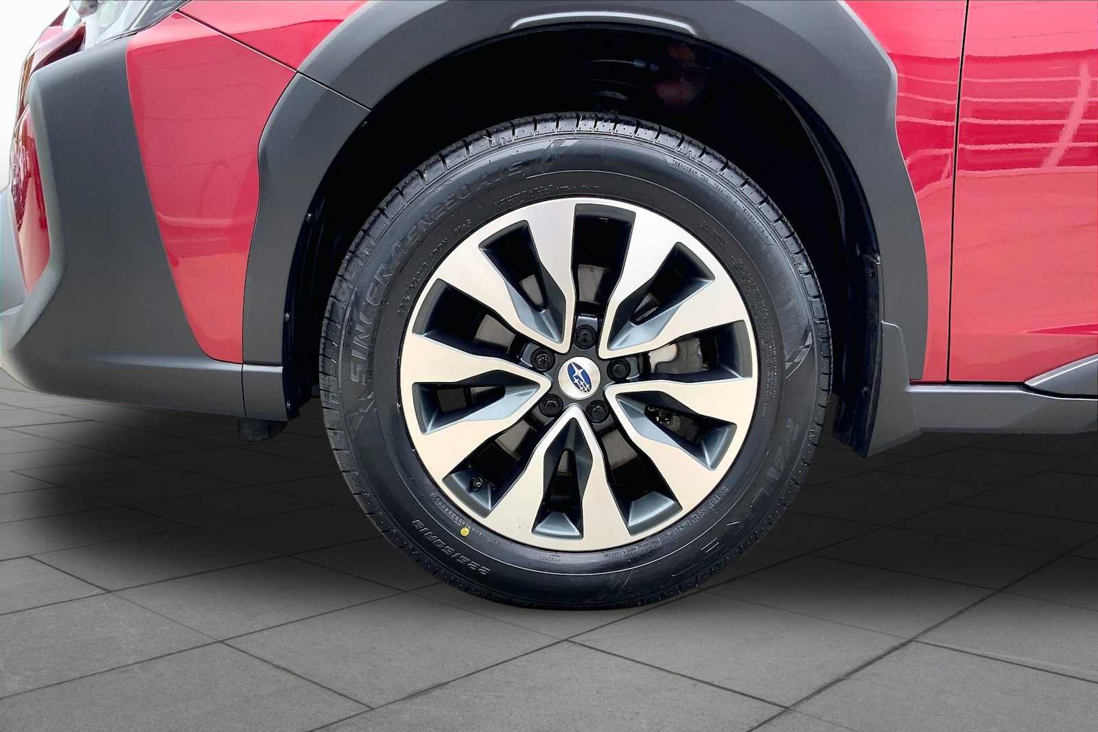 Certified 2024 Subaru Outback Limited AWD/4WD image 11