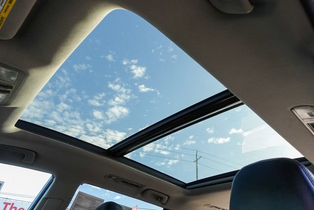 Used 2018 Toyota Highlander Limited Platinum image 27