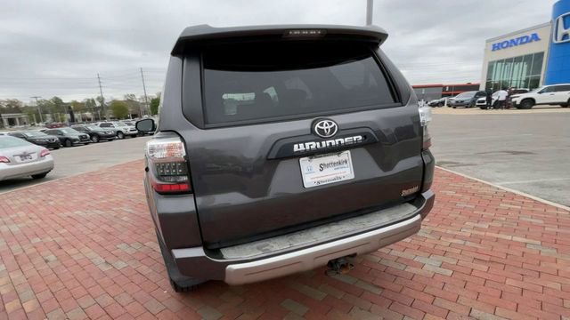 Used 2018 Toyota 4Runner TRD Off-Road Premium image 8