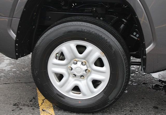 Used 2023 Toyota Tundra SR image 13