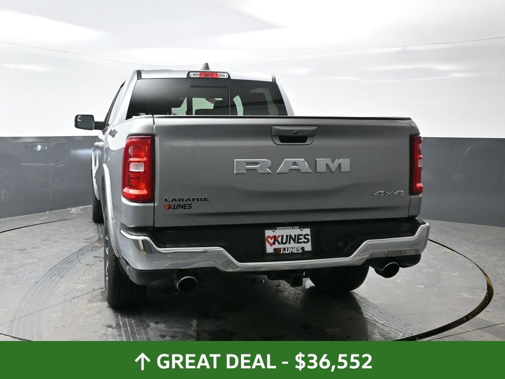 Used 2025 RAM 1500 Laramie AWD/4WD image 14