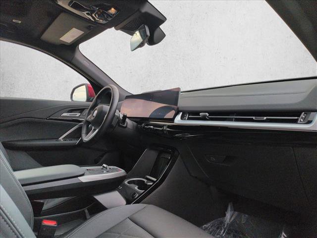 Used 2025 BMW X2 xDrive28i image 22