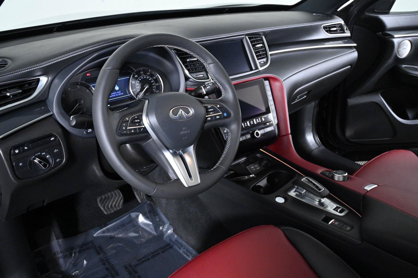 Certified 2025 INFINITI QX50 Sport AWD/4WD image 10