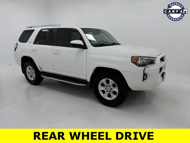 Used 2015 Toyota 4Runner SR5 image 1