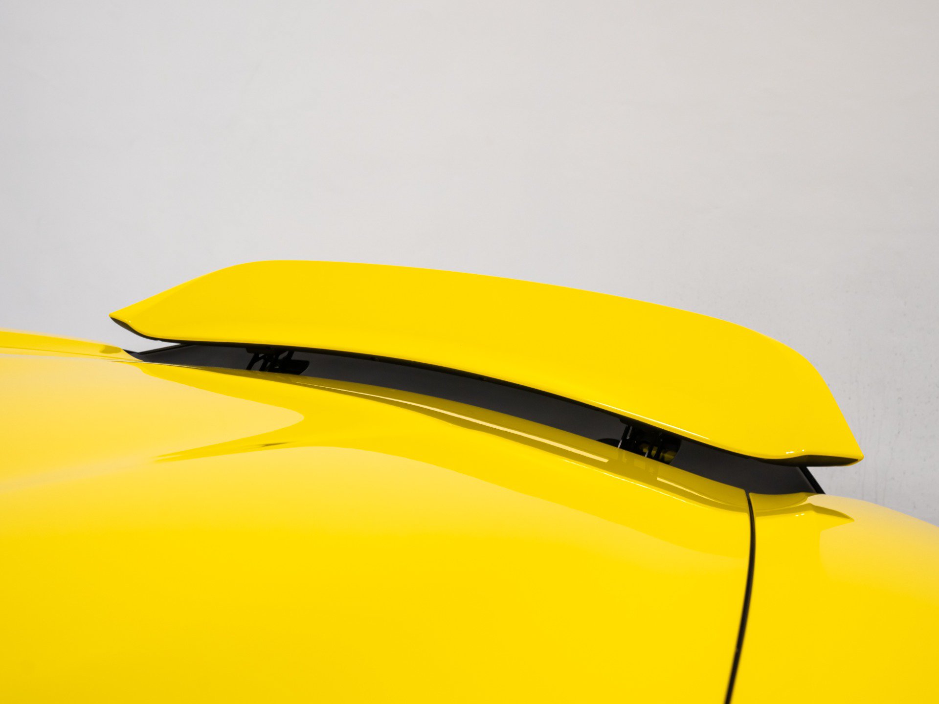 Used 2022 Porsche 718 Boxster Spyder RWD image 31