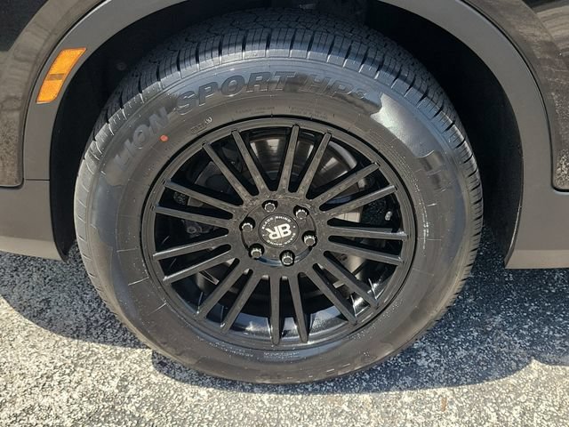 Used 2019 Chevrolet Blazer LT FWD image 7