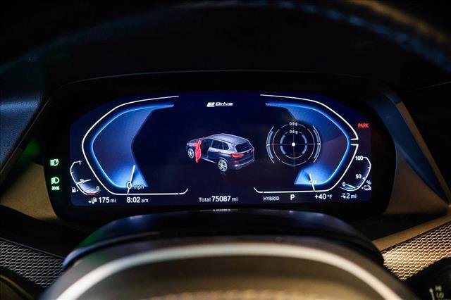 Used 2022 BMW X5 xDrive45e w/ M Sport Package image 15