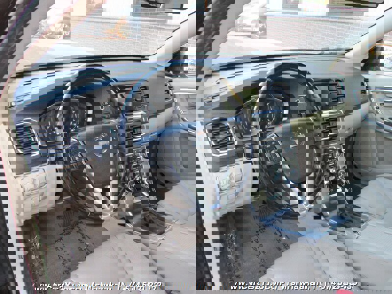 Used 2014 Volvo S60 T5 image 11