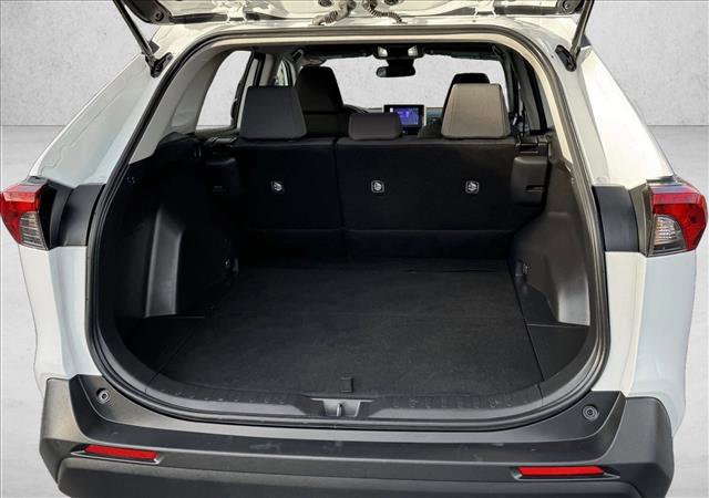 Used 2024 Toyota RAV4 XLE image 8