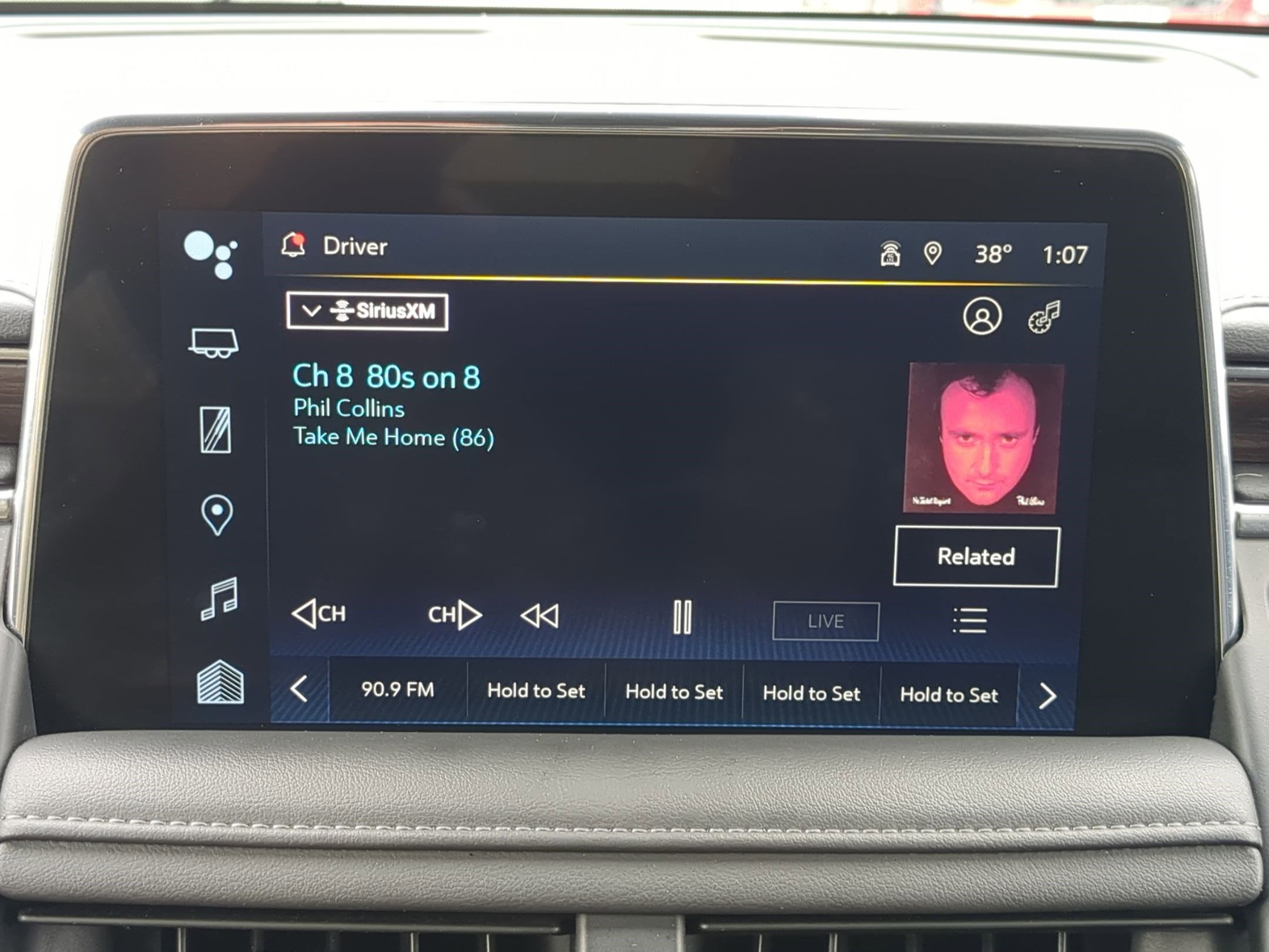 Used 2024 Chevrolet Suburban LT image 22