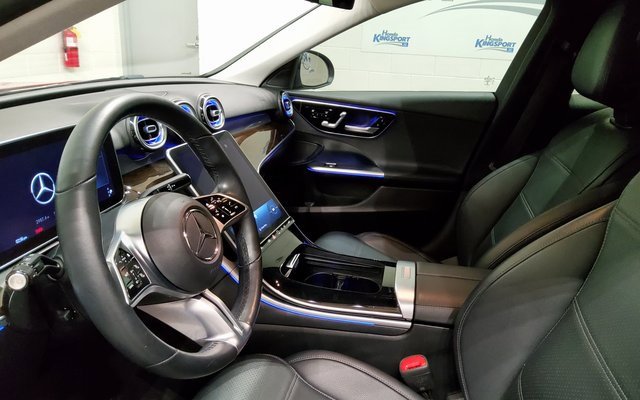 Used 2022 Mercedes-Benz C 300 Sedan image 15