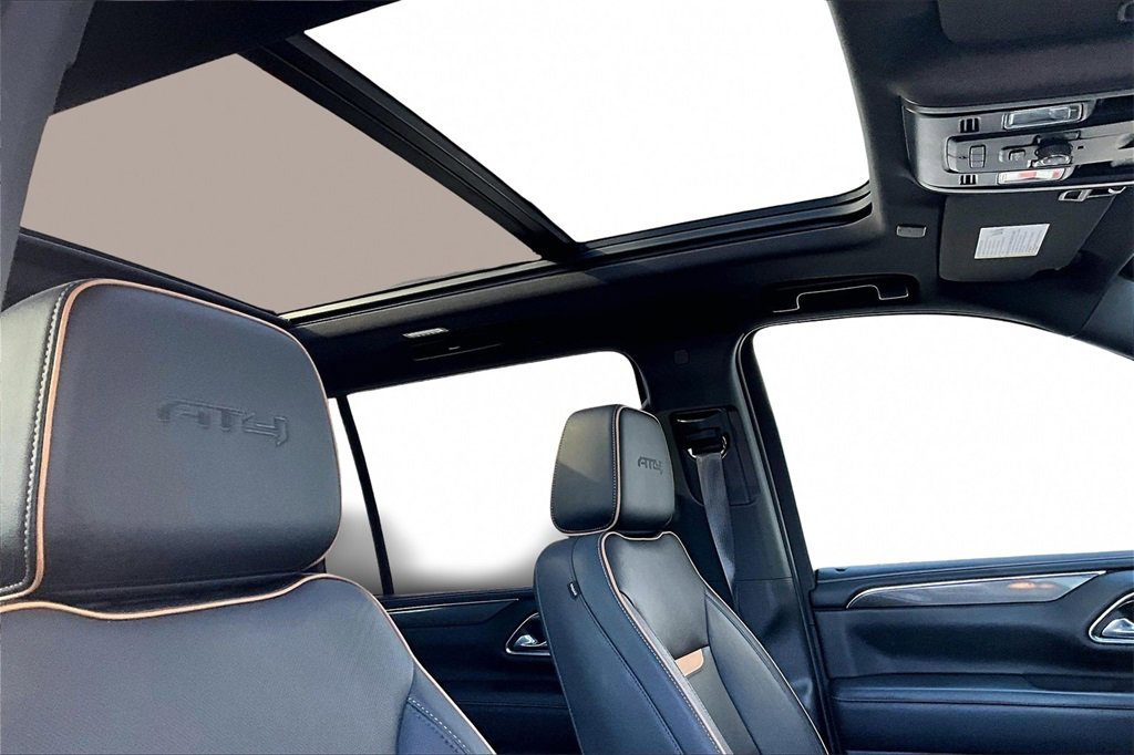 Used 2023 GMC Yukon XL AT4 w/ AT4 Premium Plus Package image 28