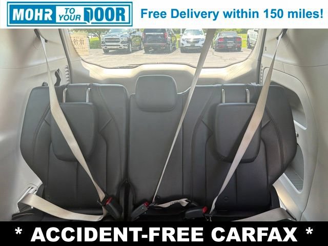 Used 2017 Chrysler Pacifica Touring-L Plus w/ Advanced Safetytec Group FWD image 36