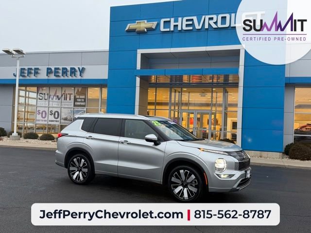 Used 2025 Mitsubishi Outlander SEL