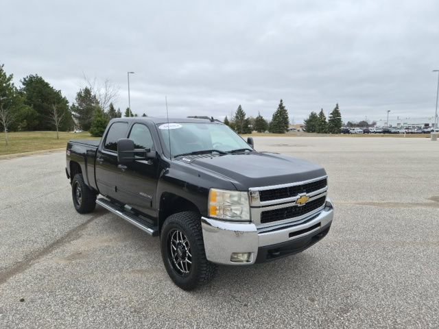 Used 2010 Chevrolet Silverado 2500 LT w/ Interior Plus Package AWD/4WD image 3