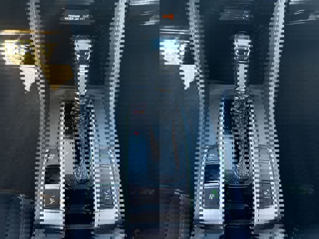 Used 2021 Honda Civic Sport image 17