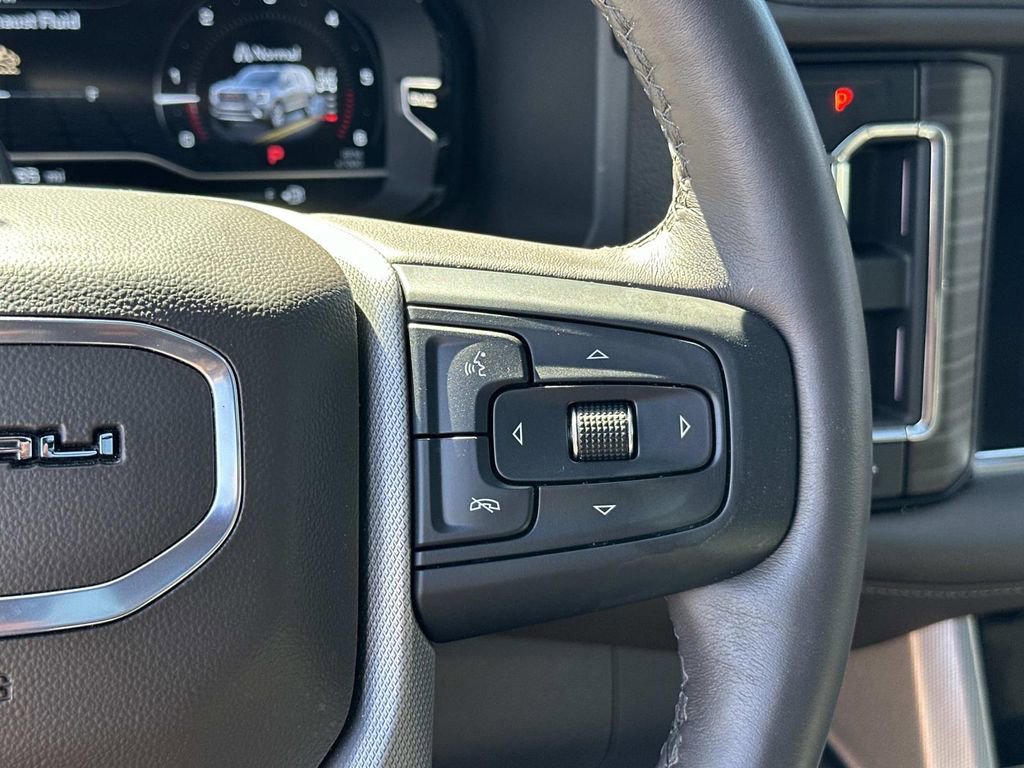 Used 2024 GMC Yukon XL Denali w/ Denali Reserve Package image 19