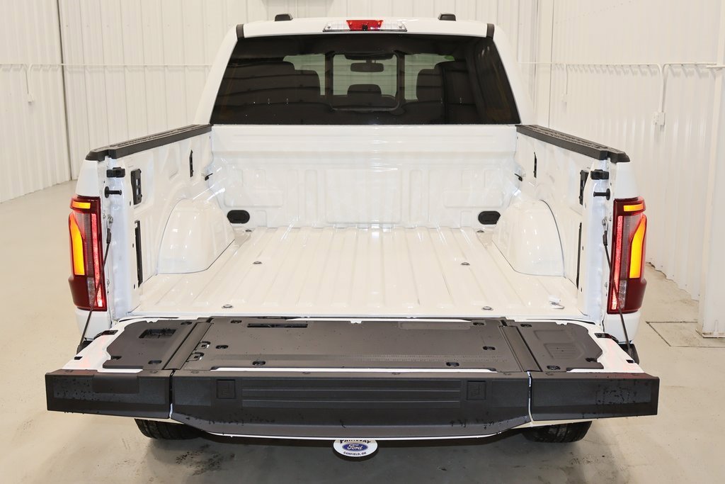 New 2025 Ford F150 Platinum w/ Equipment Group 702A High image 31