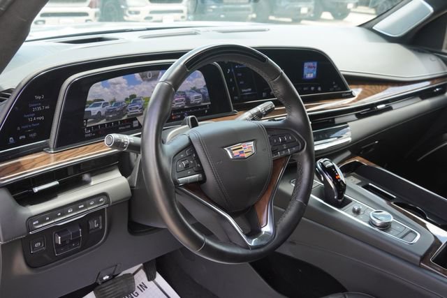Used 2024 Cadillac Escalade ESV Premium Luxury Platinum image 19