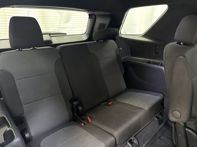 Used 2024 Chevrolet Traverse LT image 30